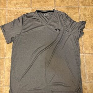 Under Armour Men's Charcoal V-Neck Tee